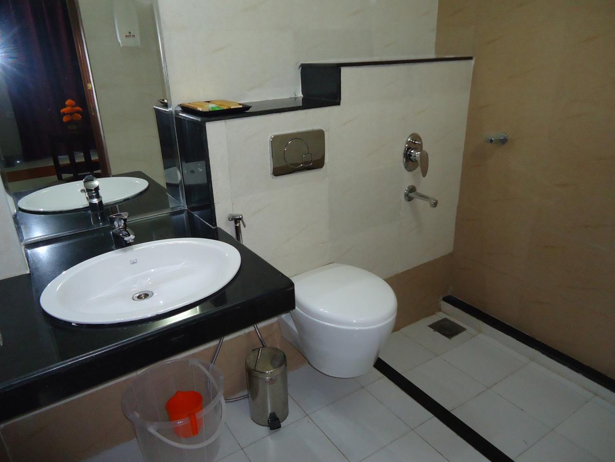 Hotel Hiton Perintalmanna Room photo